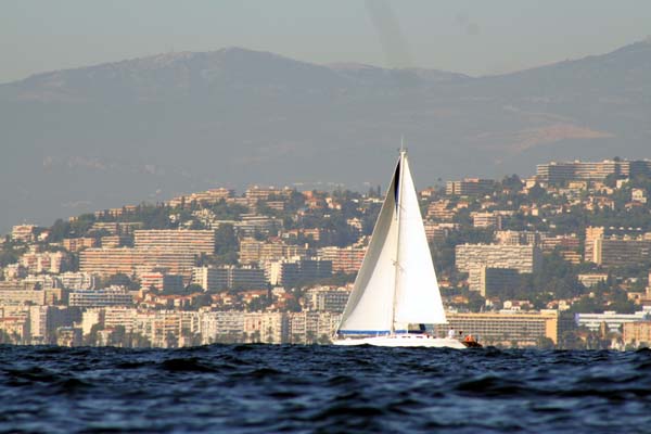 sailing in Nice